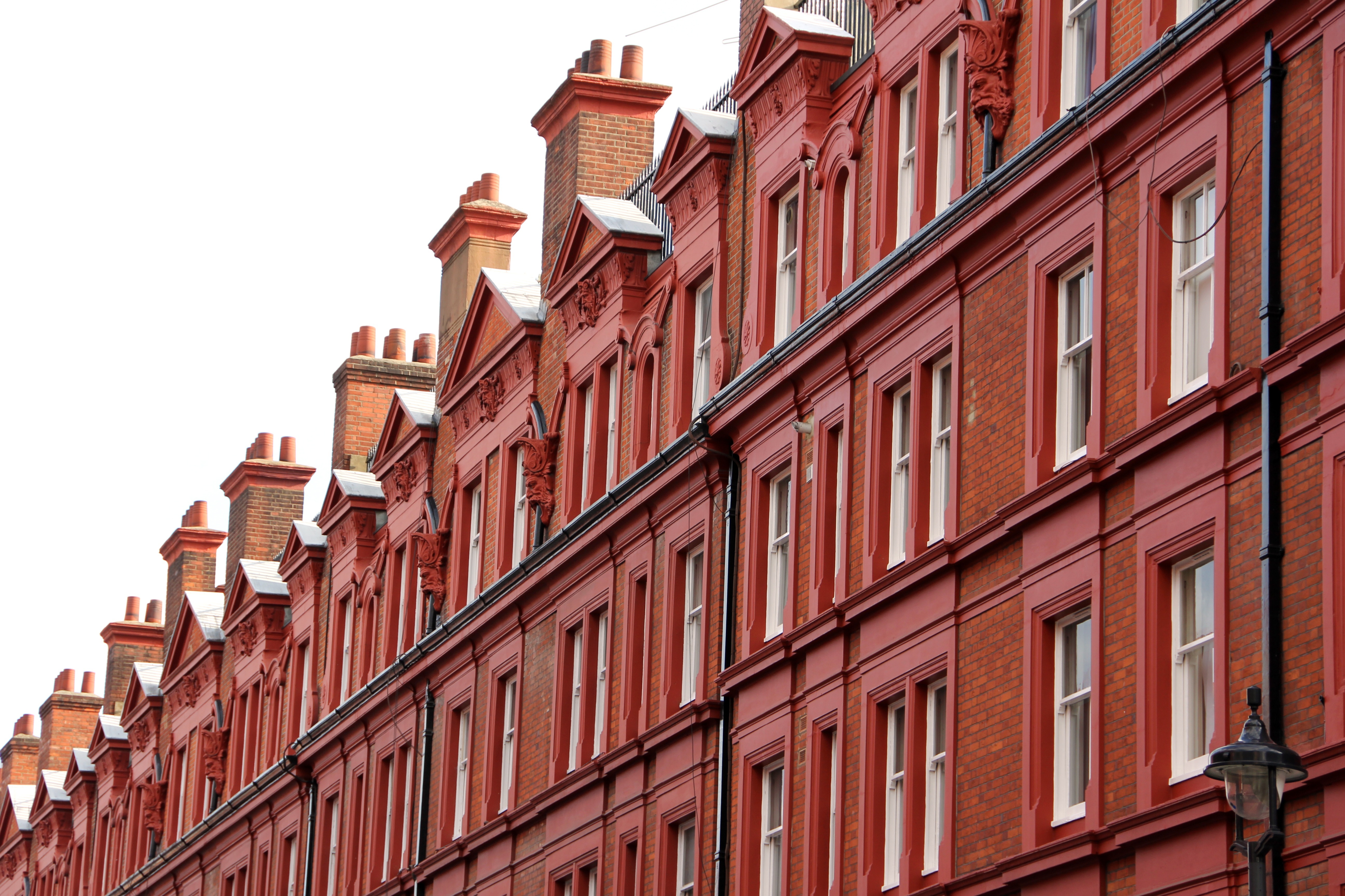 Average rents in London now 76% higher than the UK average