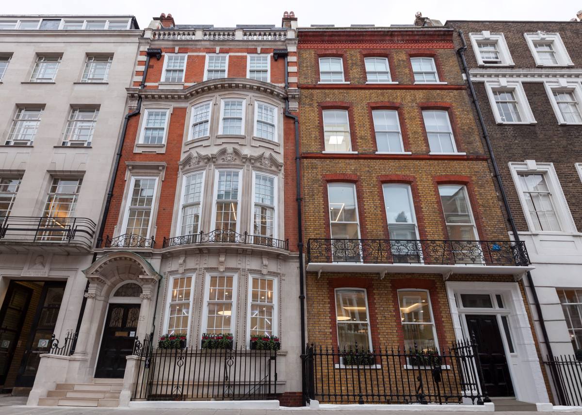 Optegra's flagship eye hospital on Queen Anne Street, Central London